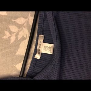 Off the shoulder crop